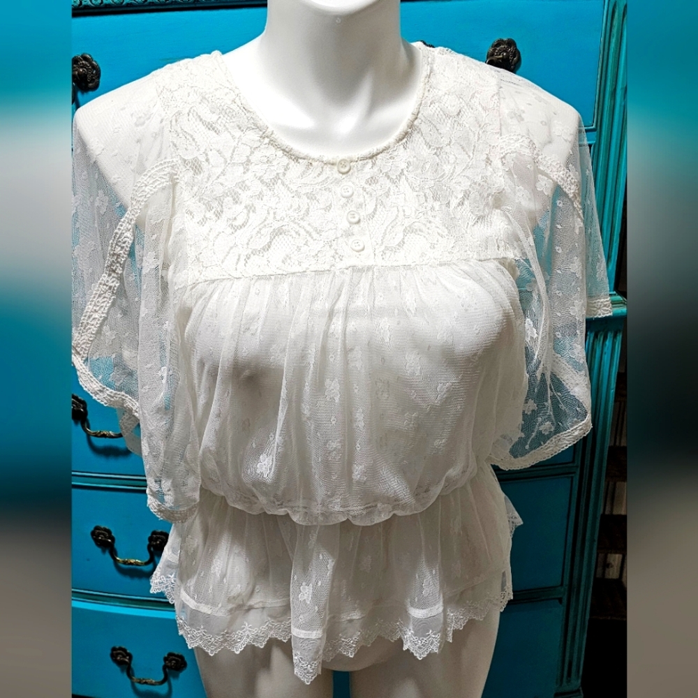BLUE BIRD Ivory sheer blouse with batwing sleeves SIZE LARGE